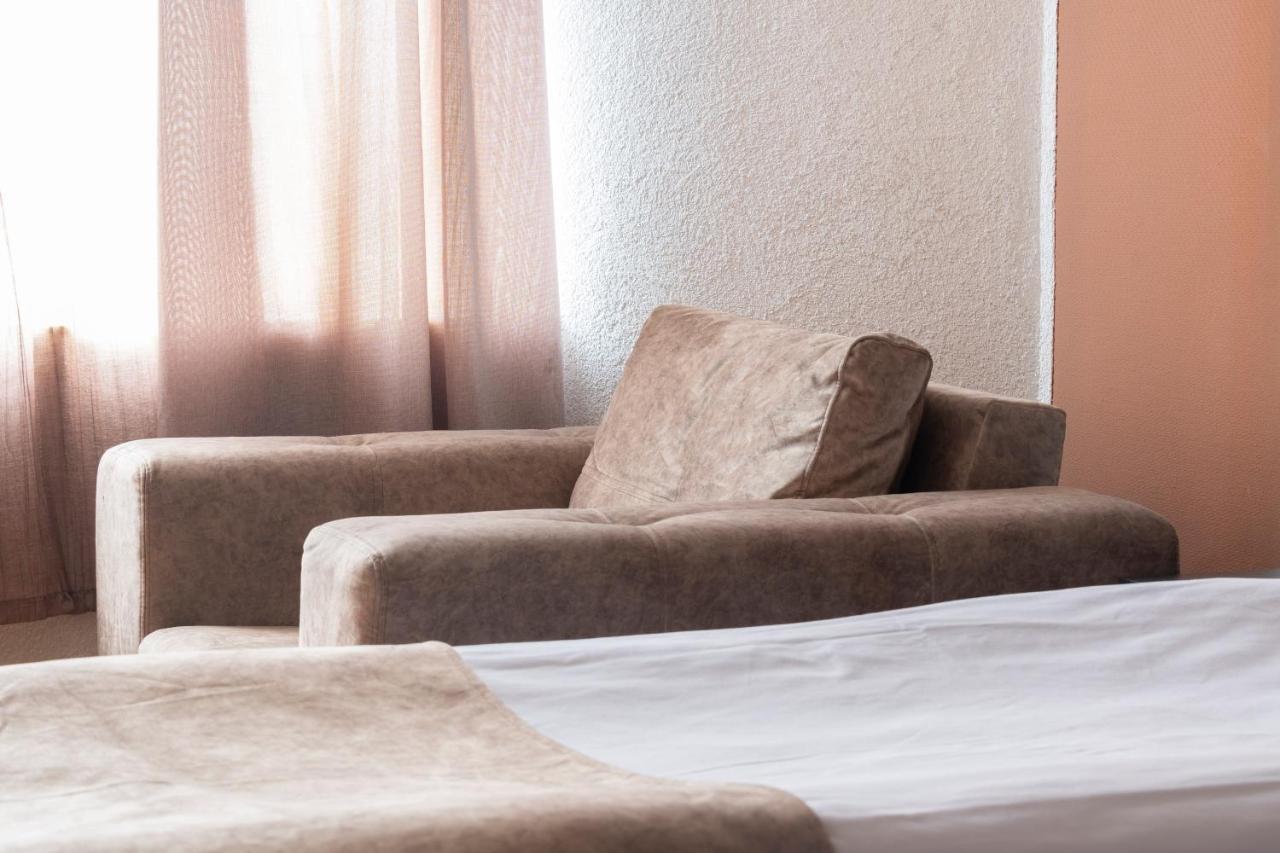 דימיטרובגרד Hotel Slaviani מראה חיצוני תמונה